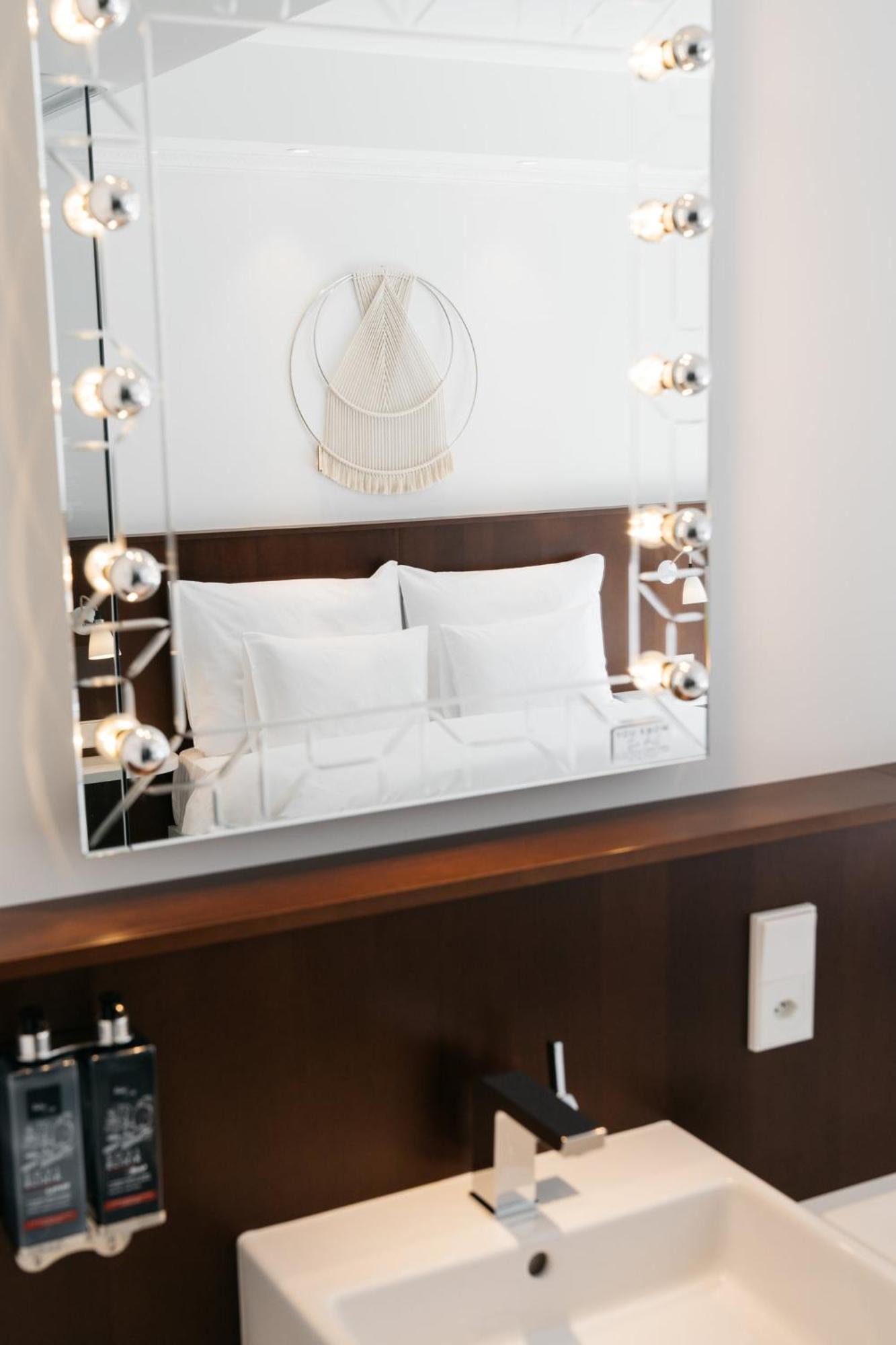 Ruby Claire Hotel เจนีวา ภายนอก รูปภาพ